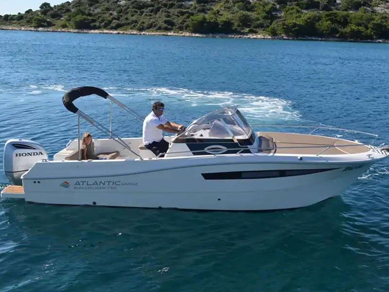 Atlantic Marine 730 Sun Cruiser